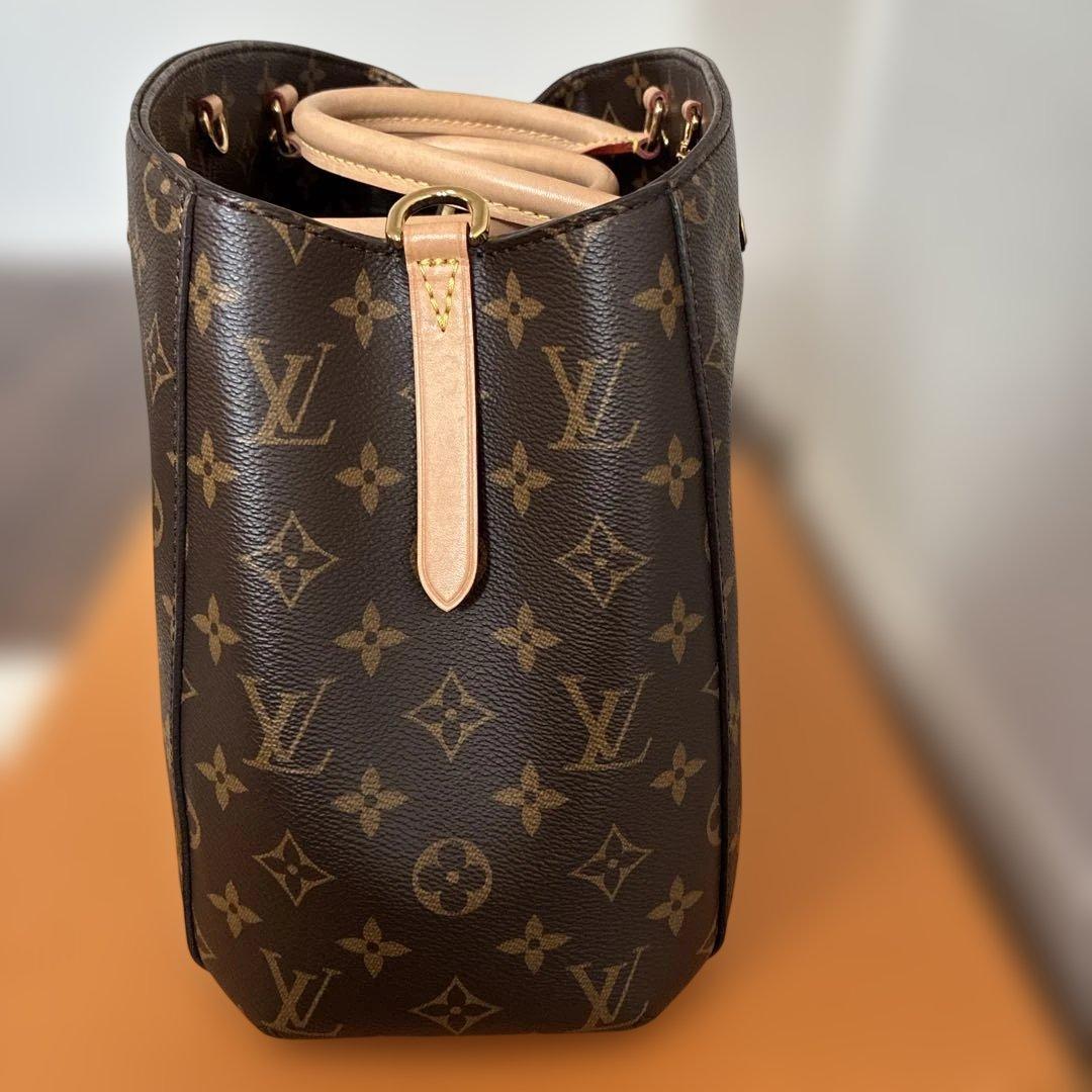 未使用品★LOUISVUITTNモンテーニュMM中田