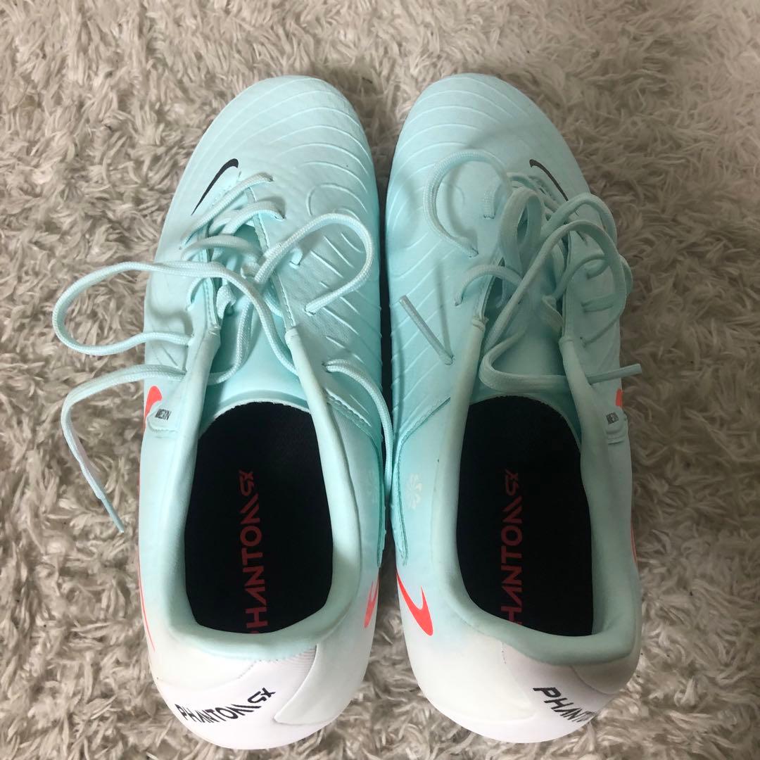 ナイキ　PHANTOM gx スパイク　サッカー