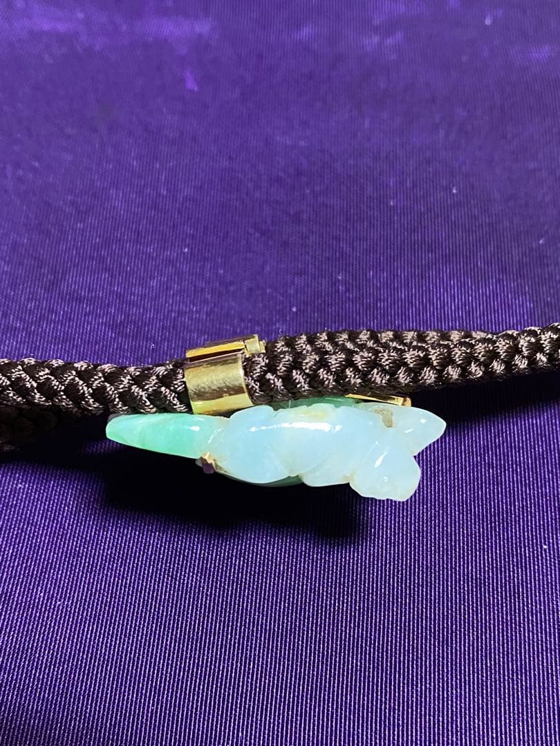 18金と翡翠のループタイ