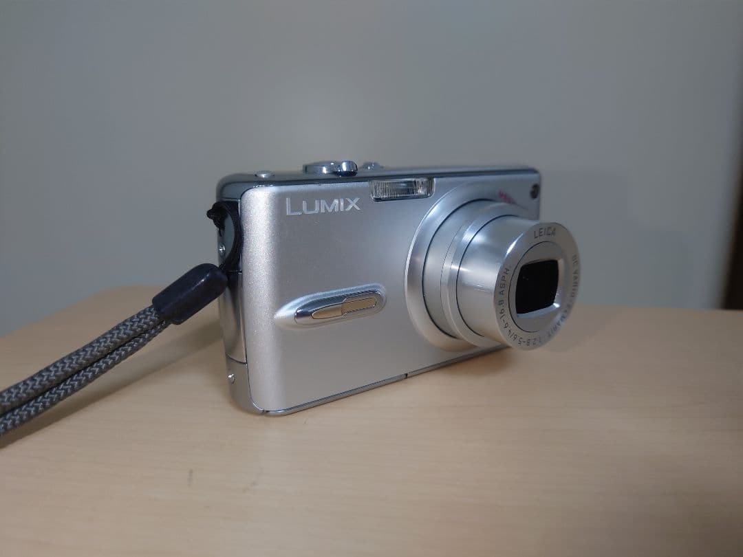 【動作良好】Panasonic DMC-FX07 CCD ライカレンズ