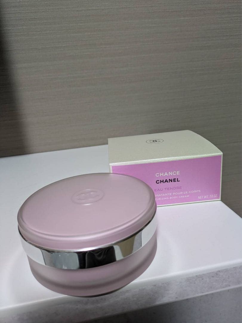 シャネル チャンス オー タンドゥル ボディ クリーム 200g試供品香水セット