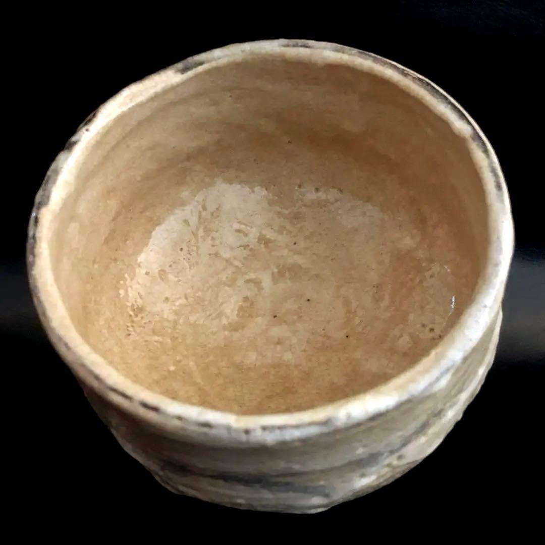 美しい古美術◆蔵からかなり古そうな雰囲気の良い志野焼の抹茶茶碗が出て来ました。