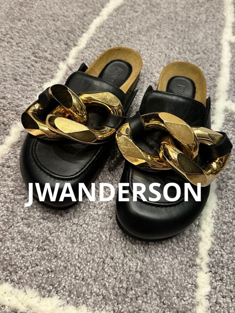 靴 JWANDERSON