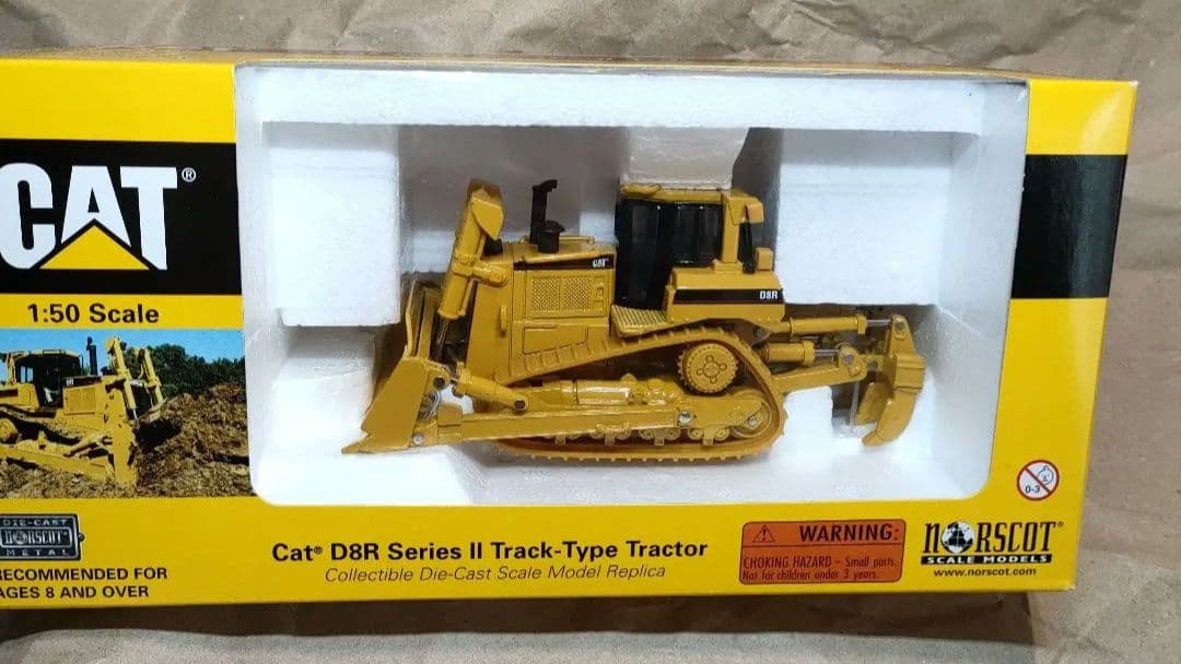 Cat D8R Series II トラック型トラクター