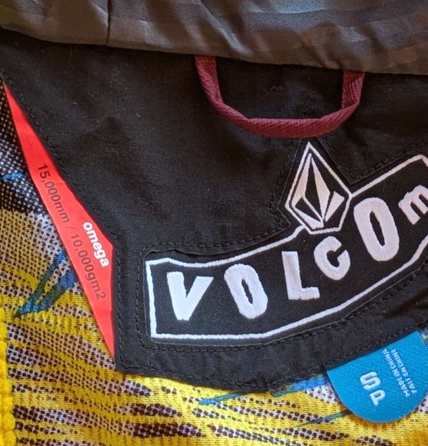 VOLCOM スノーボードウェアセット　SP(Sサイズ)