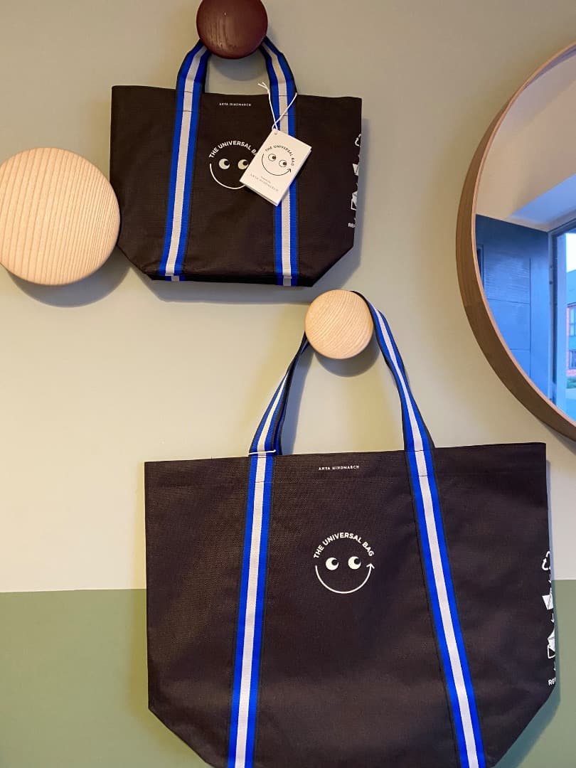 ２個セット⭐︎アニヤユニバーサルバッグ⭐︎完売