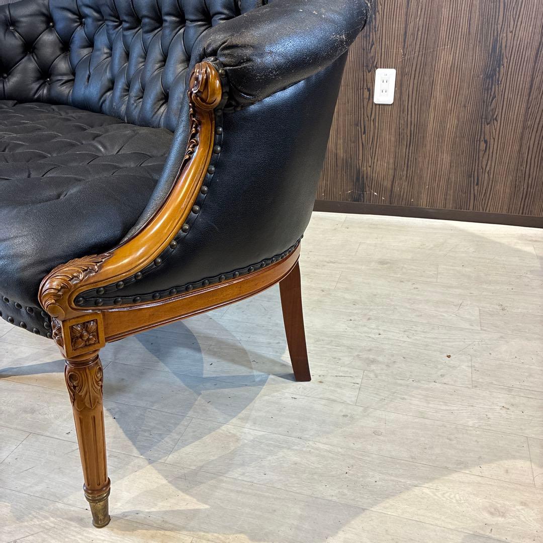 クラシックレザーソファ