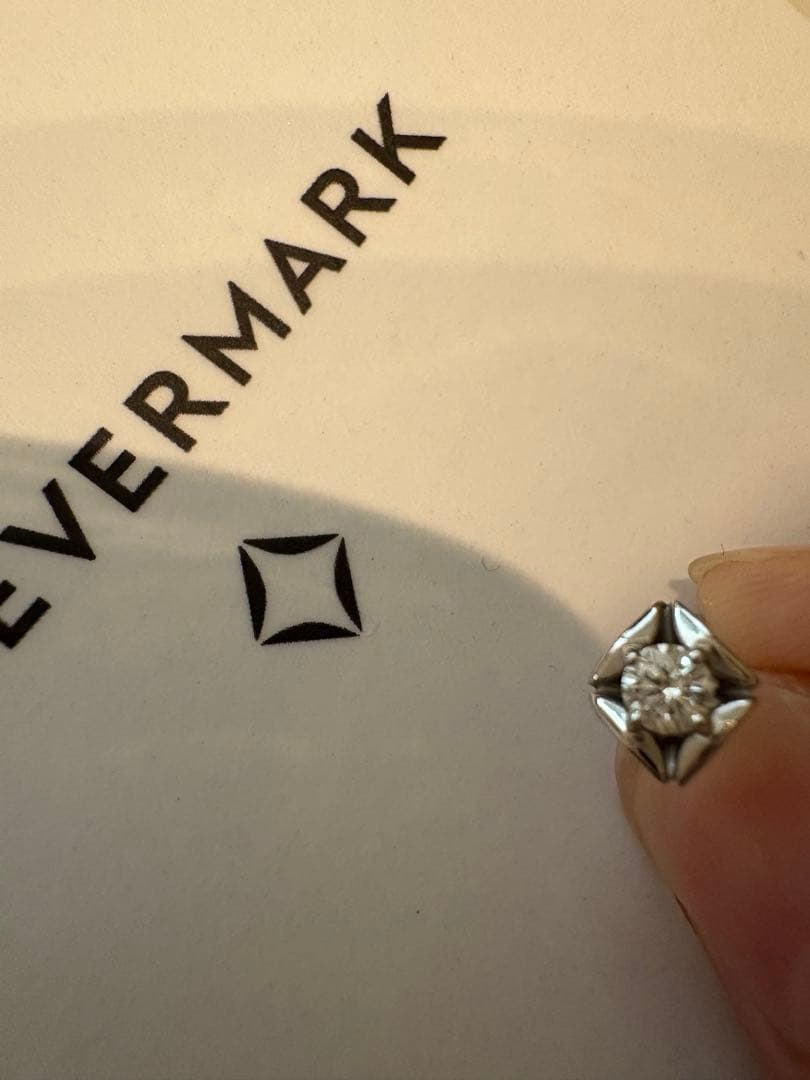 FOREVERMARK ダイヤモンド ピアス 片耳用