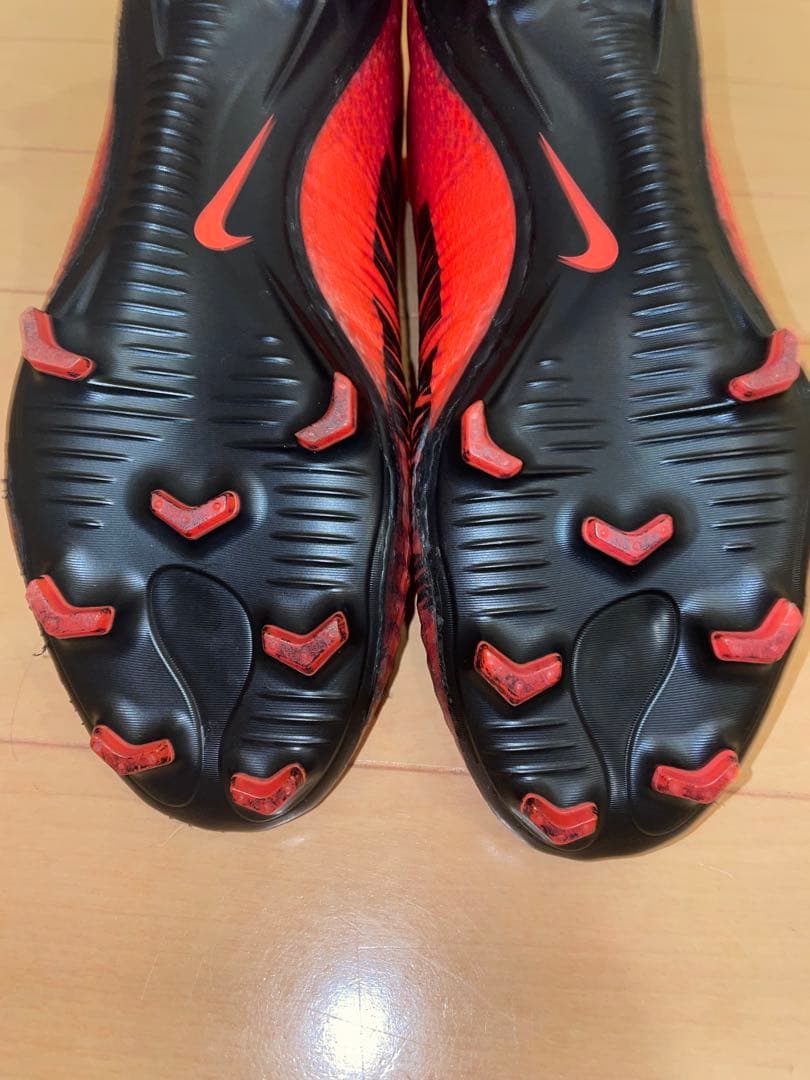 Nike マーキュリアルヴェイパー