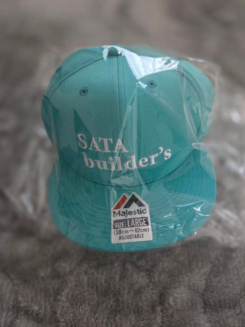 佐田ビルダーズ‼️。ひとり芝居8会場限定希少キャップ‼️。おまけ付き‼️‼️。