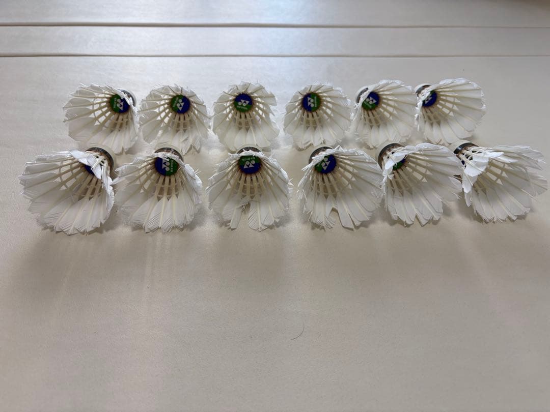 YONEX ヨネックス ニューオフィシャル 中古 シャトル