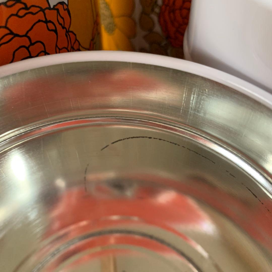 未使用 レア レトロ レトロポップ 4個 入れ子 ティン缶 キャニスター 花柄