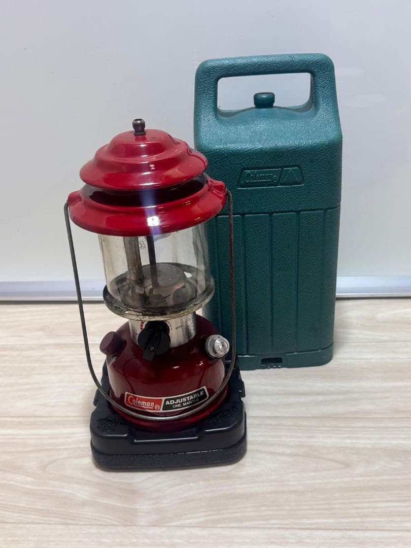 Coleman ランタン 赤 キャリーケース付き