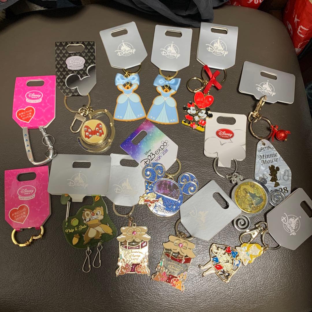 Disney キャラクターキーホルダーセット