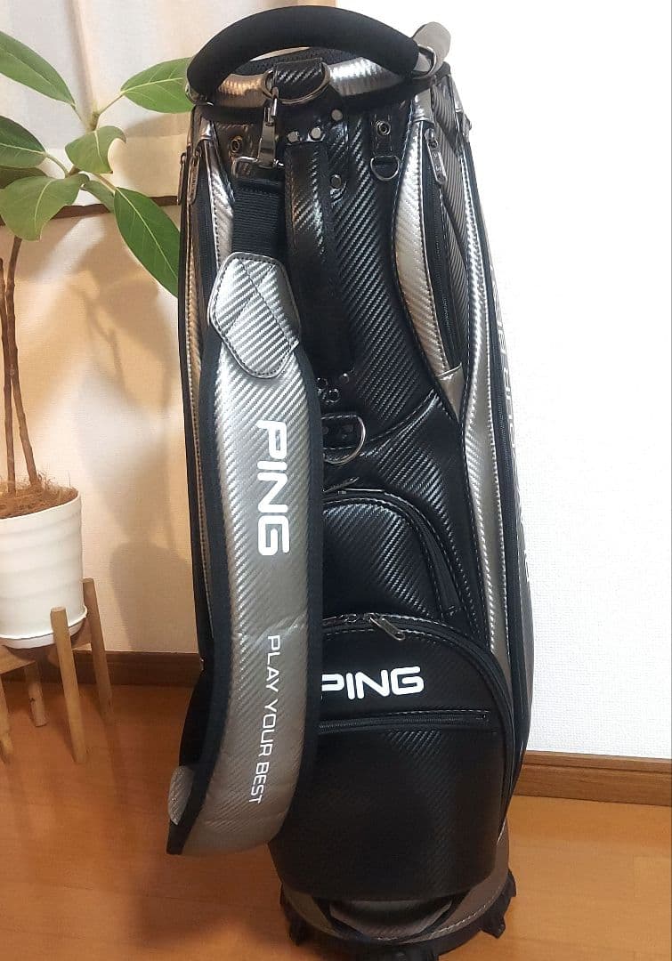 KYP　　　PING キャディバッグ シルバー　ガンメタル 9.5型