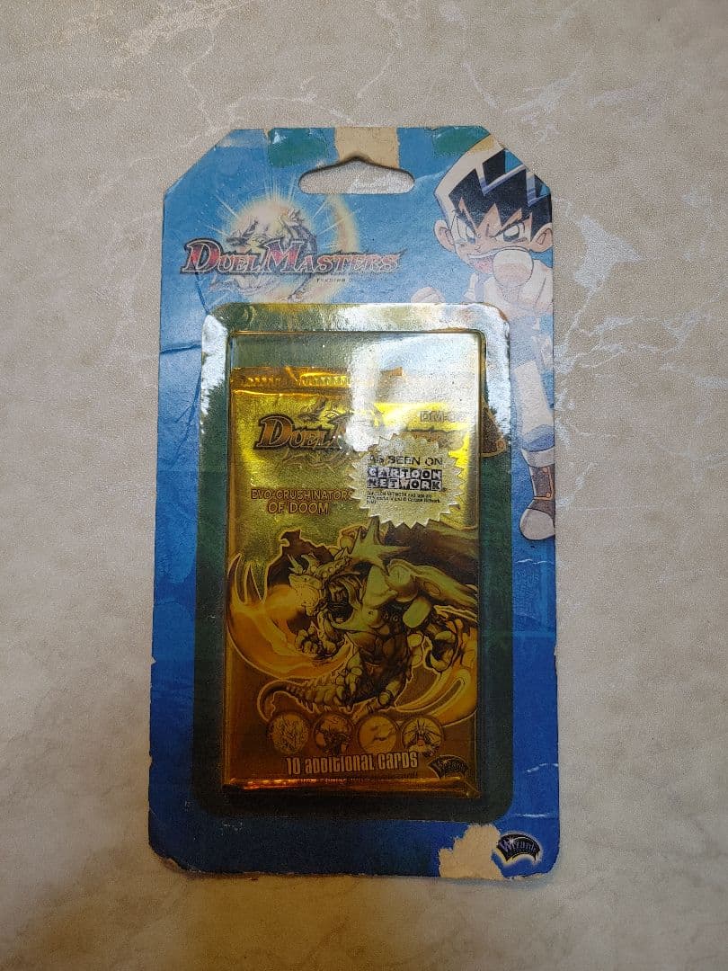 デュエル・マスターズ　海外製品　未開封　良く分かりません。