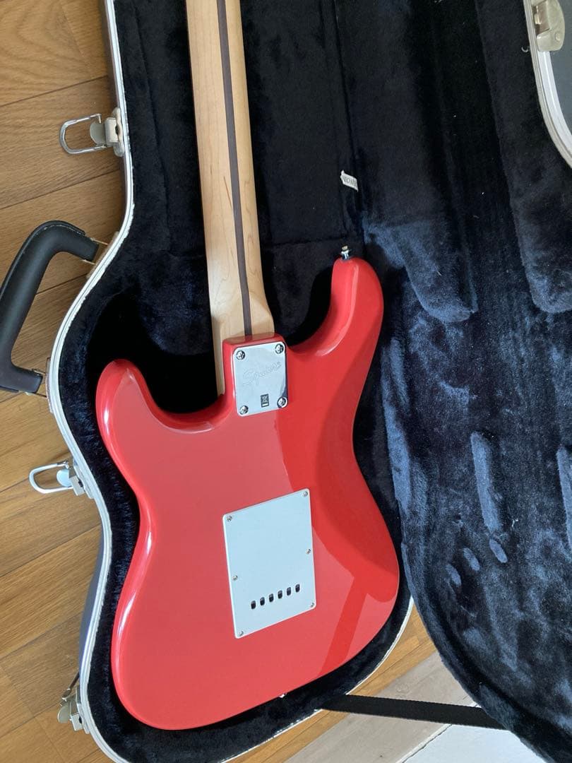 Squier Fender エレキギター ストラトキャスター　フィエスタレッド