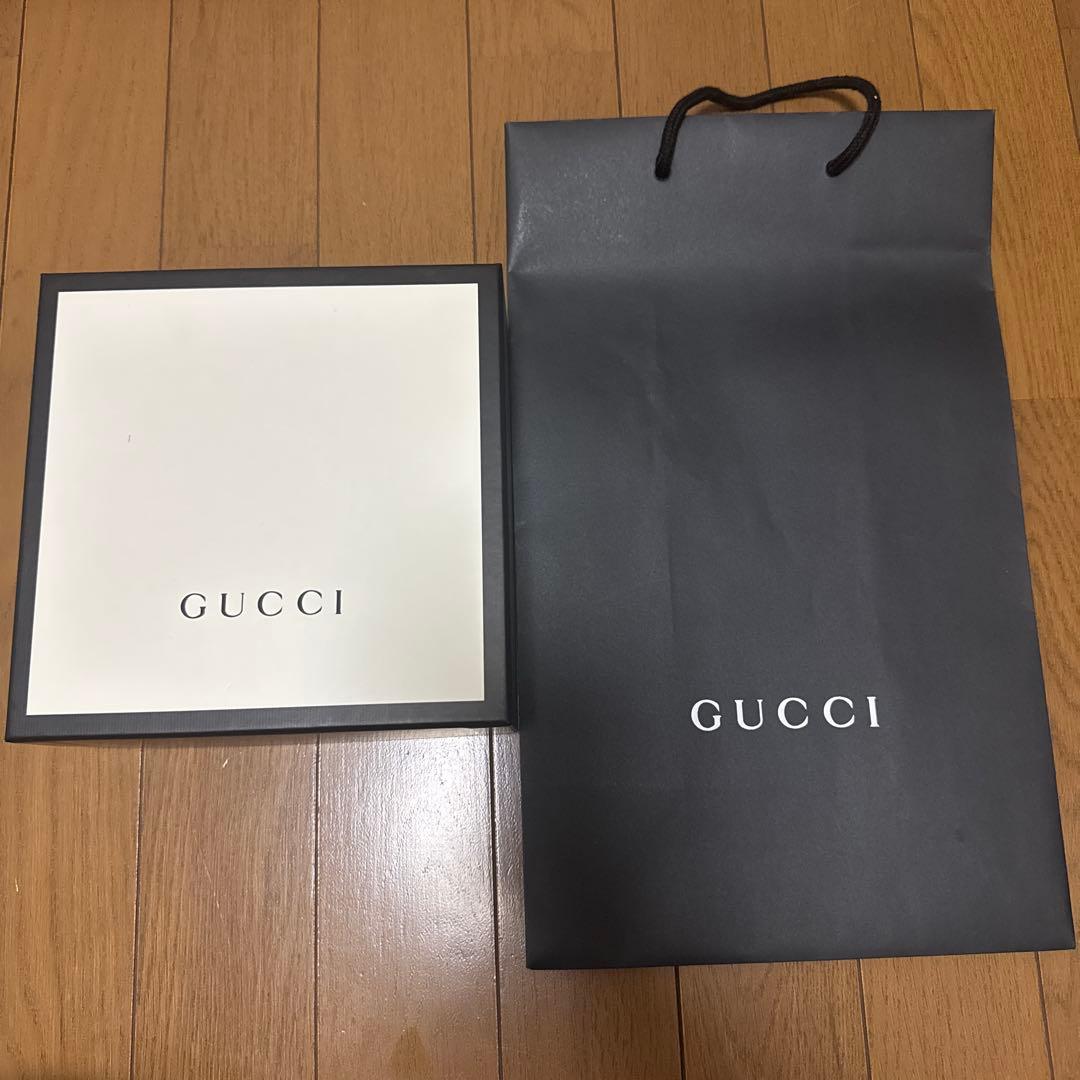 猫*派様 GUCCI レザー GGロゴ ベルト黒茶リバーシブル　付属品付