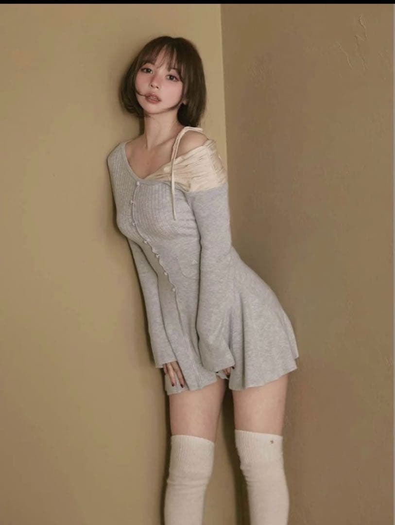 ワンピース Helen knit flare mini dress Gray