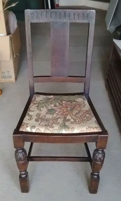 木製 英国スタイル 椅子 　イギリス式　イングランド式　花柄クッション付き