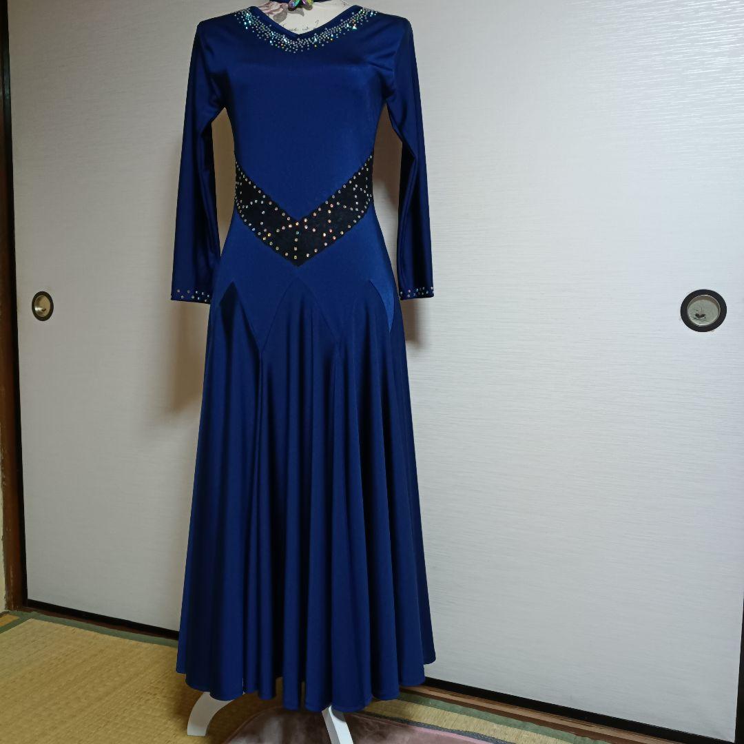 紺ニットドレス