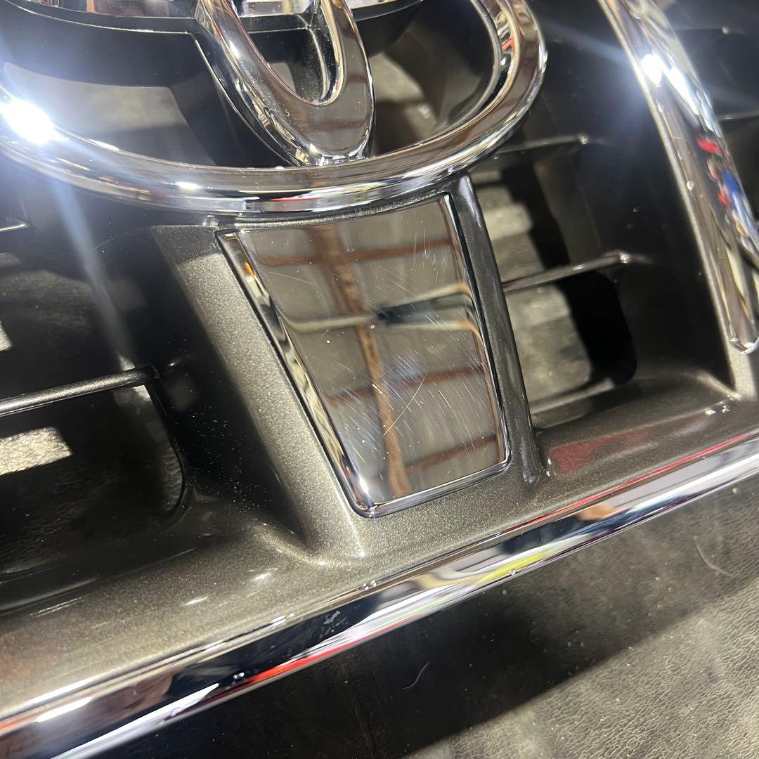 トヨタ純正 ランドクルーザープラド 120系 フロントラジエーターグリル