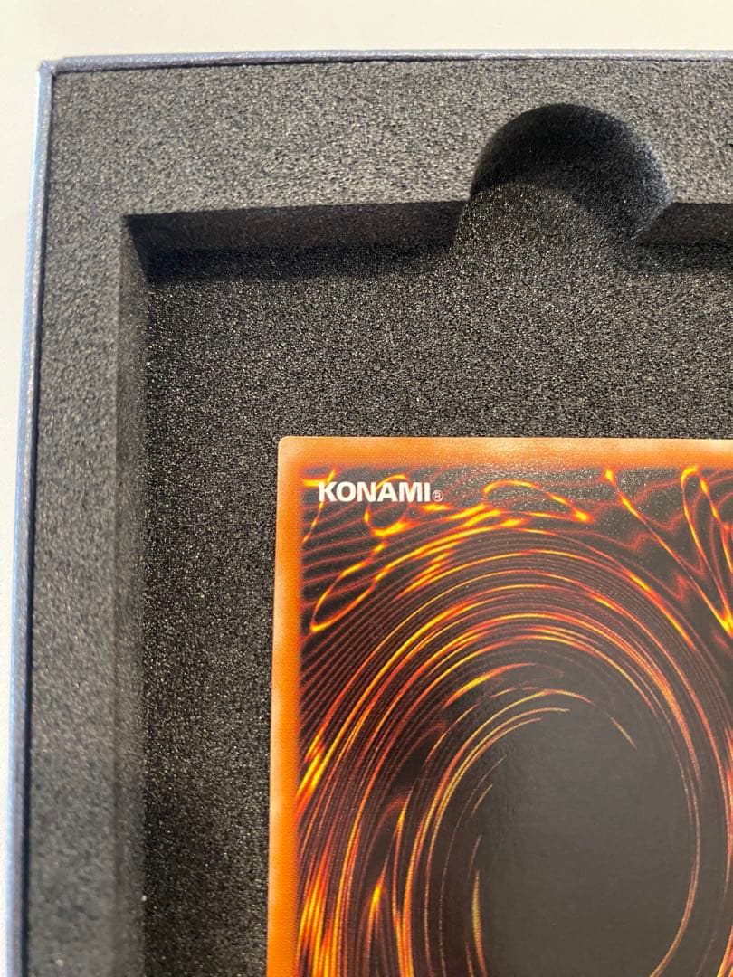 1軍コレクション　美品　混沌の黒魔術師　レリーフ