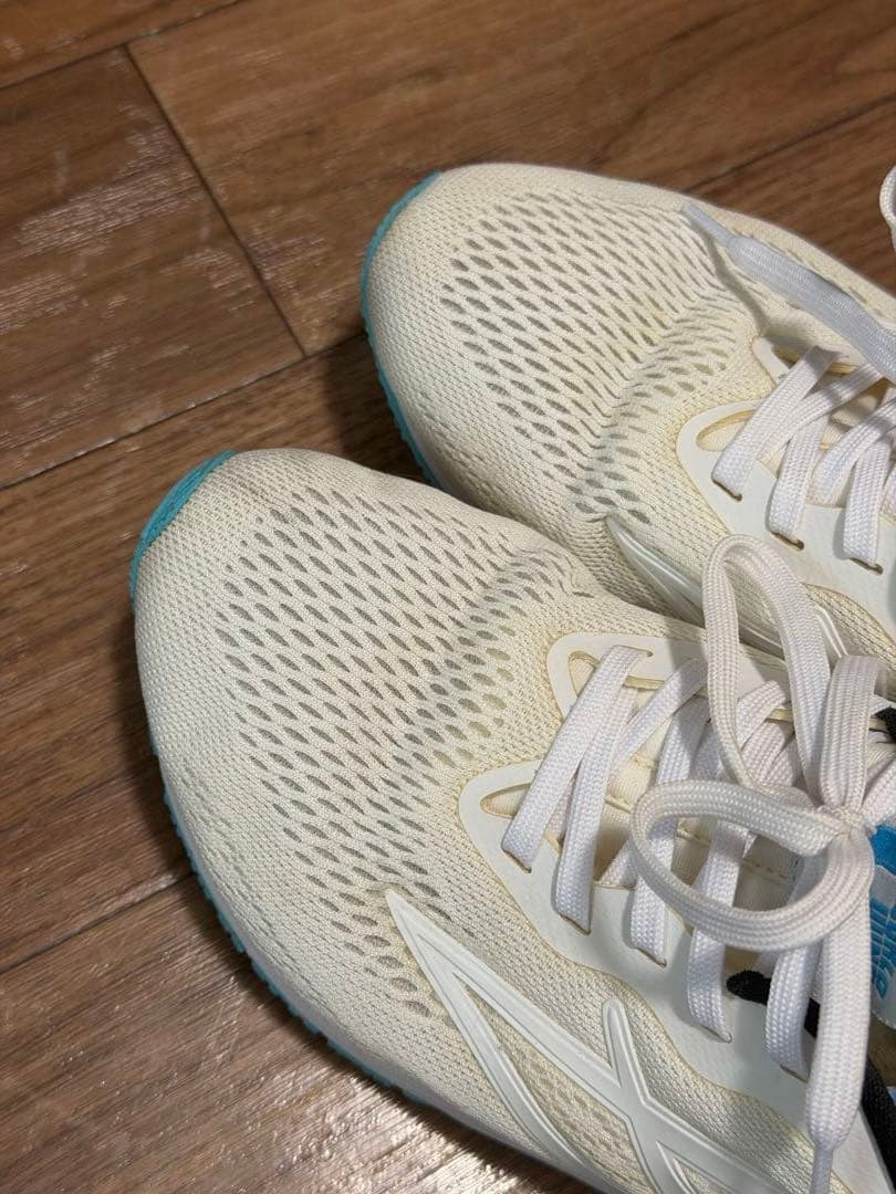 ビモロシューズ　23.5cm