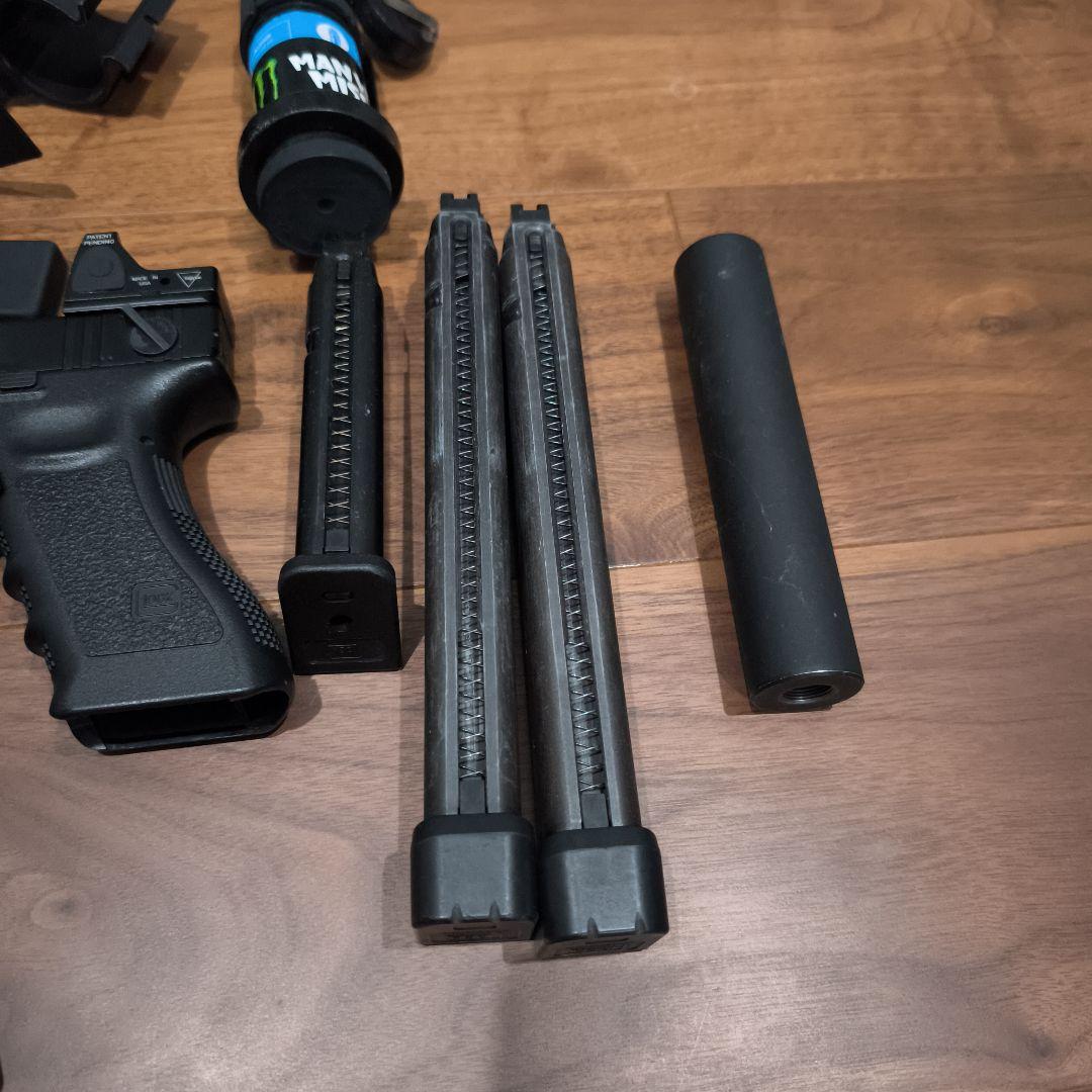 東京マルイ製Glock 18C 他 グロック関連パーツとおまけ