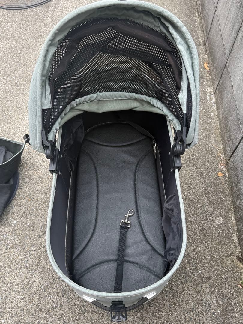 ⚠️エコメルカリ便指定⚠️エアバギーコット　ラージサイズドーム3 とカゴとマット2枚