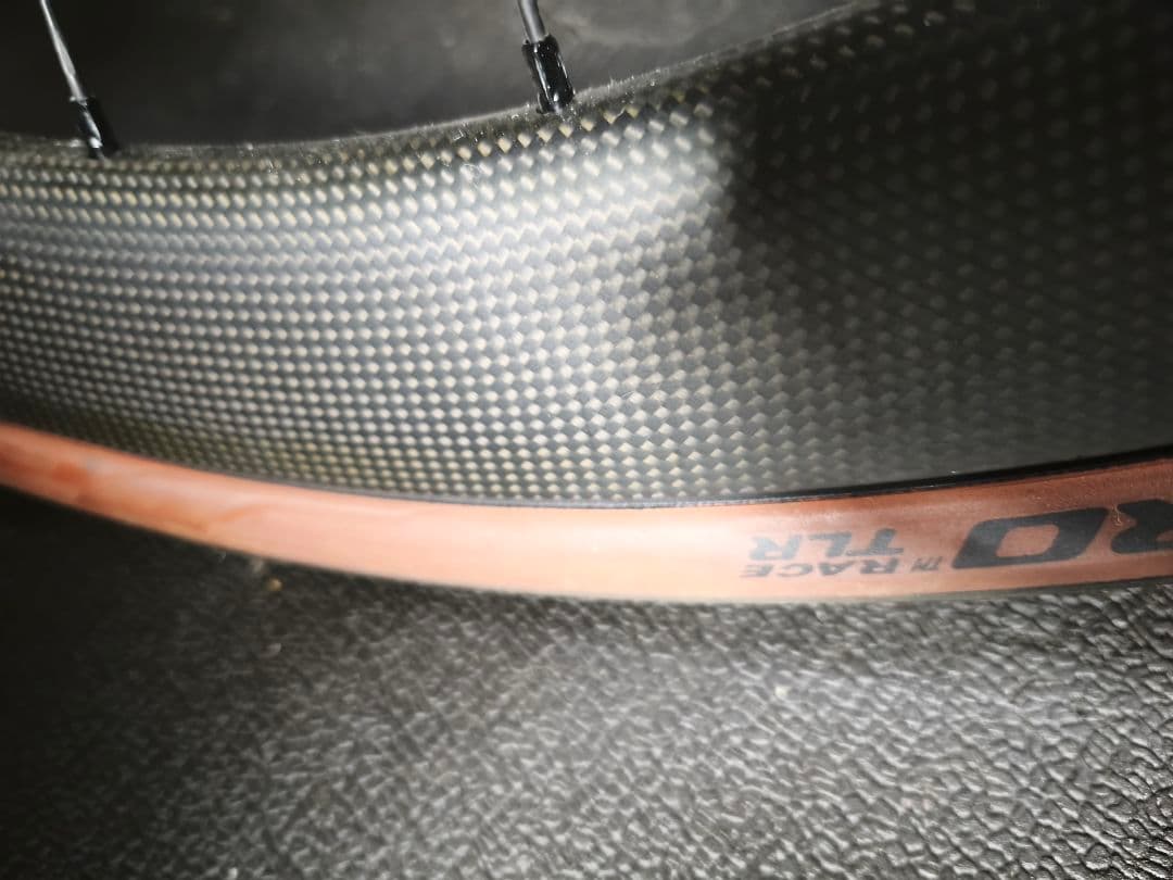 カーボンディスクホイール 700c 50mm