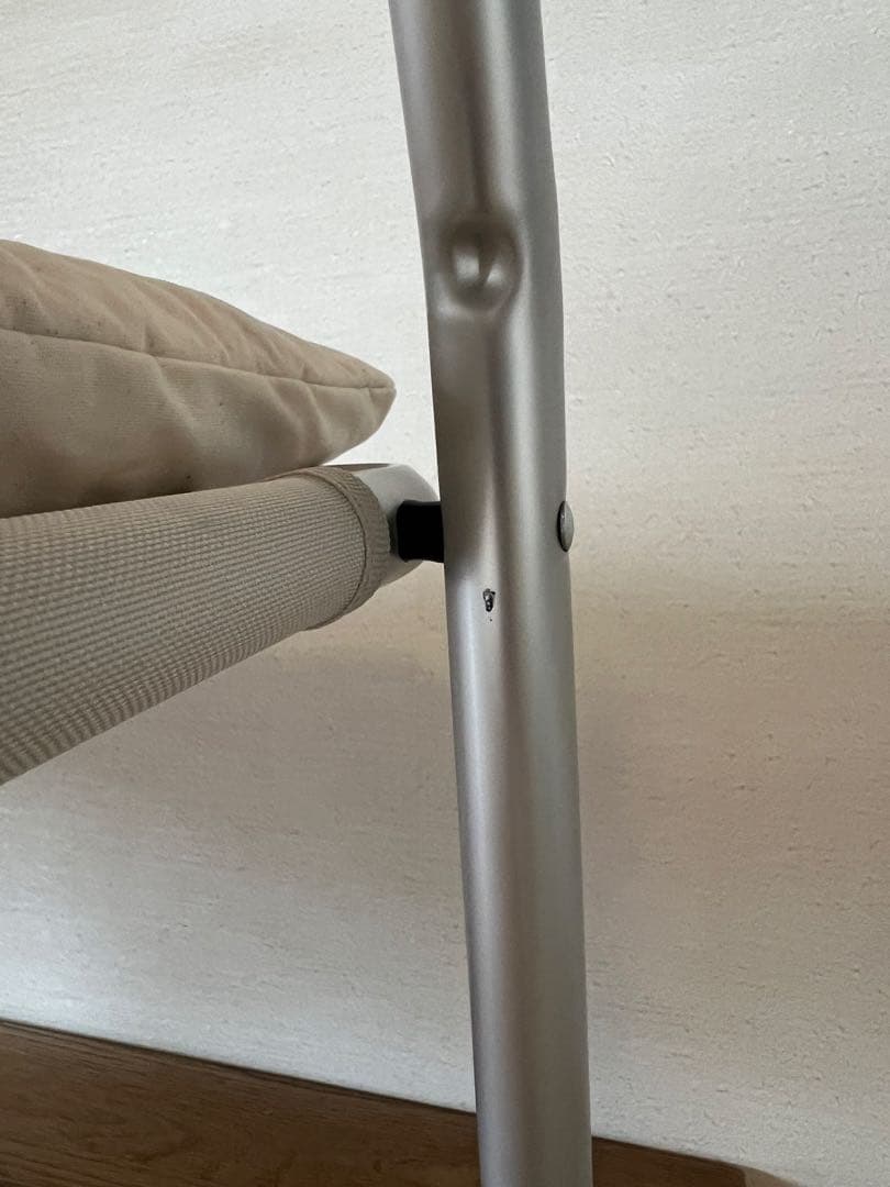 無印アルミベンチ