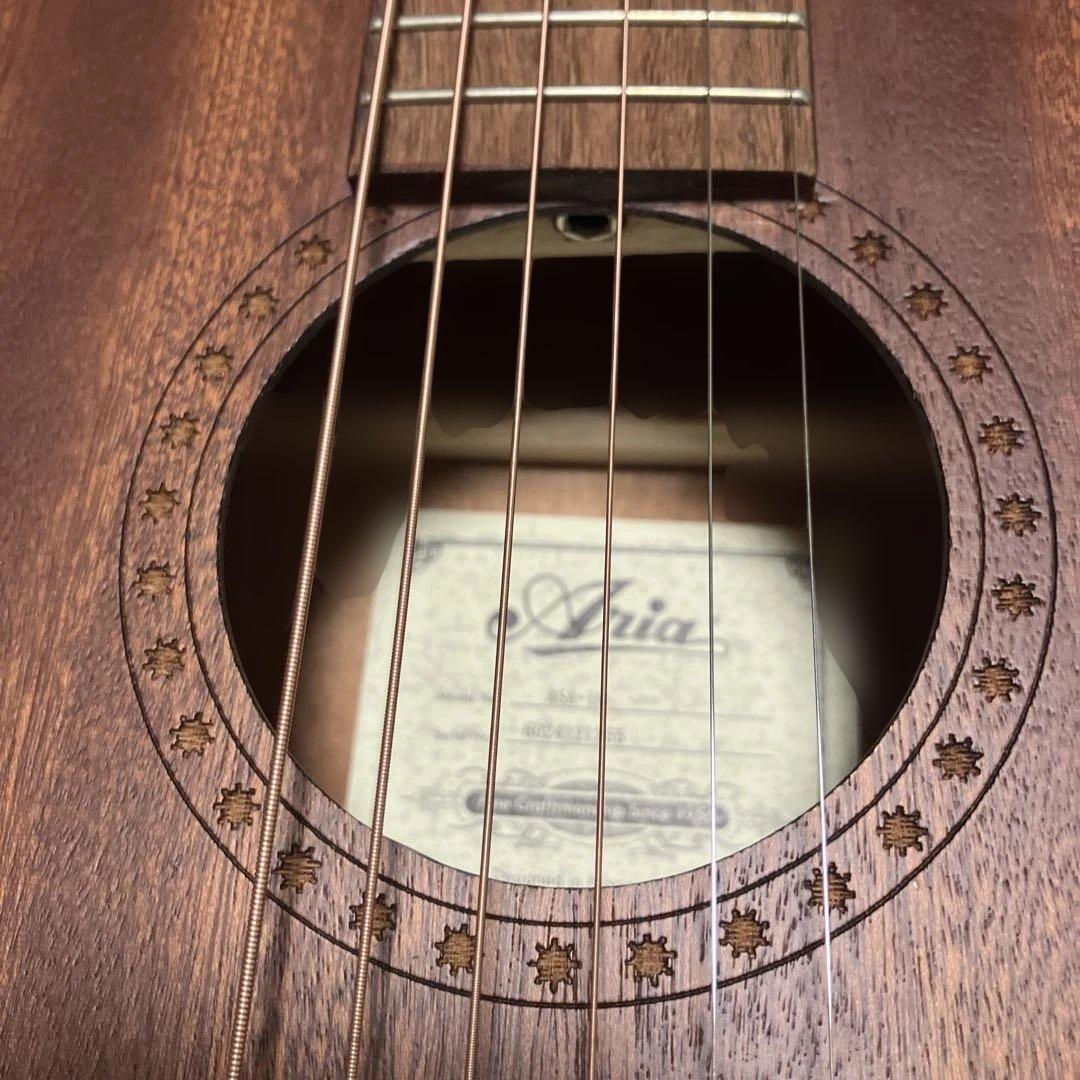 アリア　ミニギター