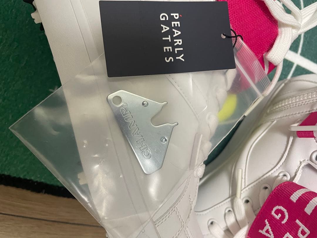 ゴルフシューズ　パーリーゲイツ