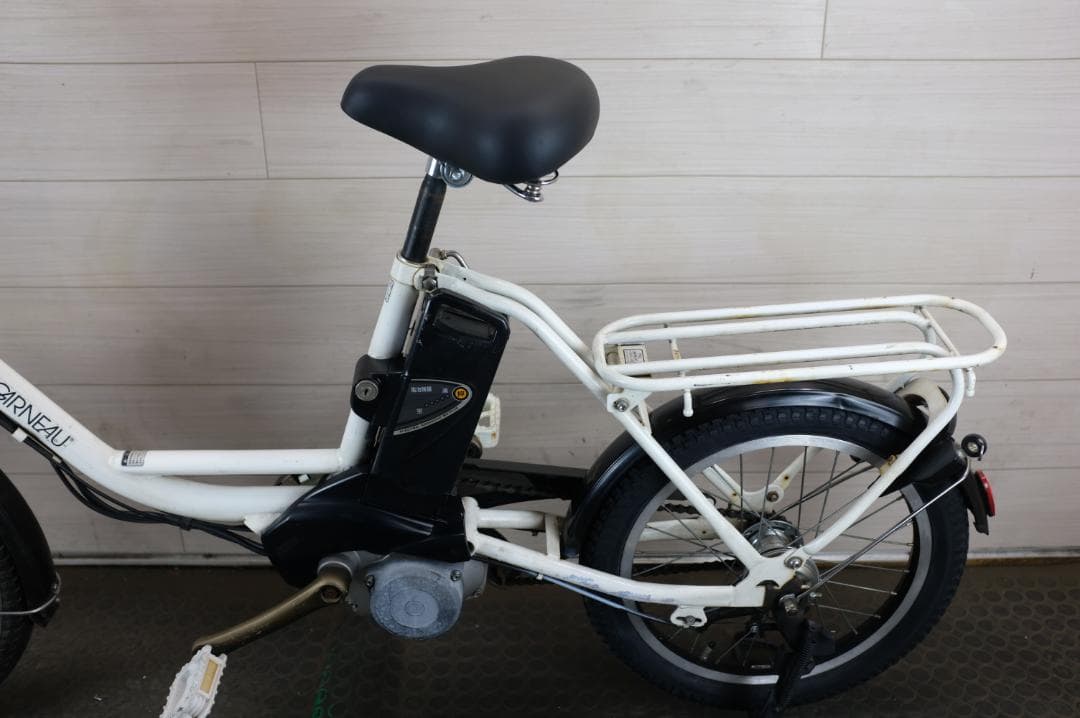 パナソニック 　18インチ　3段　8.9Ah（5点灯）充電器あり