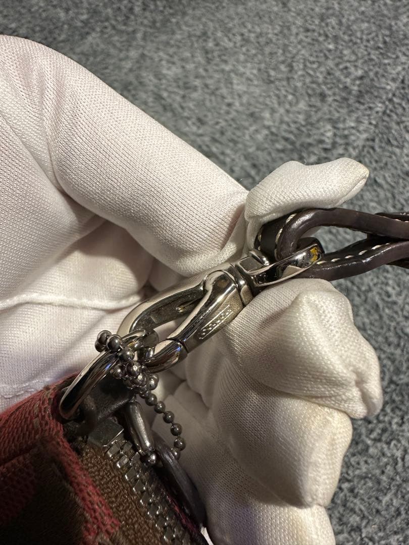 COACHコーチ　アクセサリーポーチ　ハンドバッグ　キャンバス 赤 茶