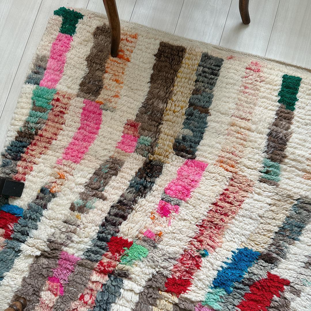 モロッコ製ヴィンテージラグ143 レア マゼンタピンク ミントグリーン ブルー