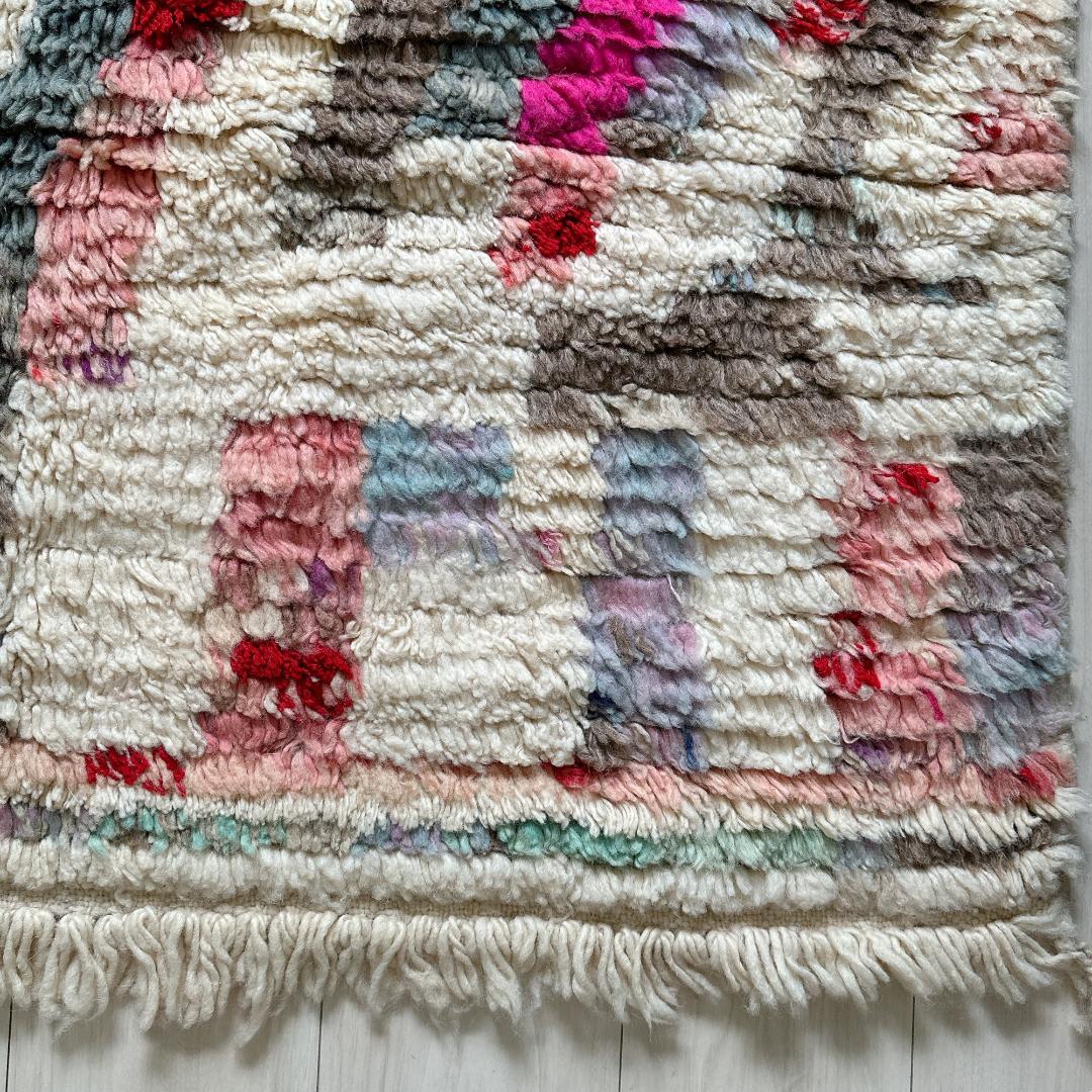 モロッコ製ヴィンテージラグ143 レア マゼンタピンク ミントグリーン ブルー