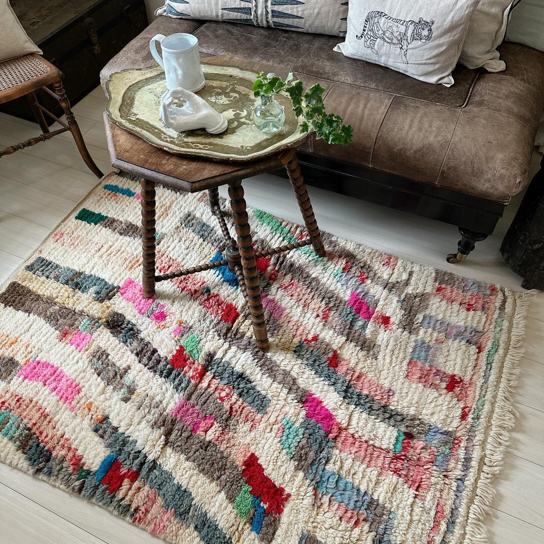 モロッコ製ヴィンテージラグ143 レア マゼンタピンク ミントグリーン ブルー