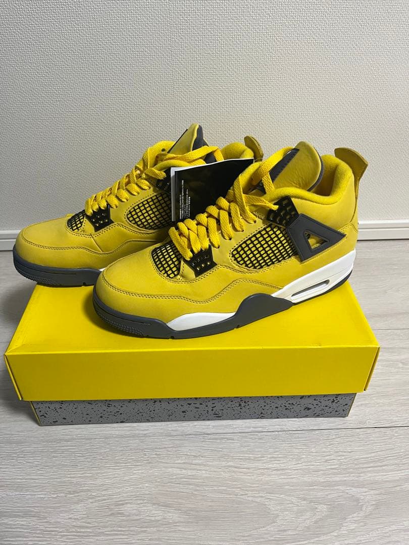 ナイキ エアジョーダン4 \