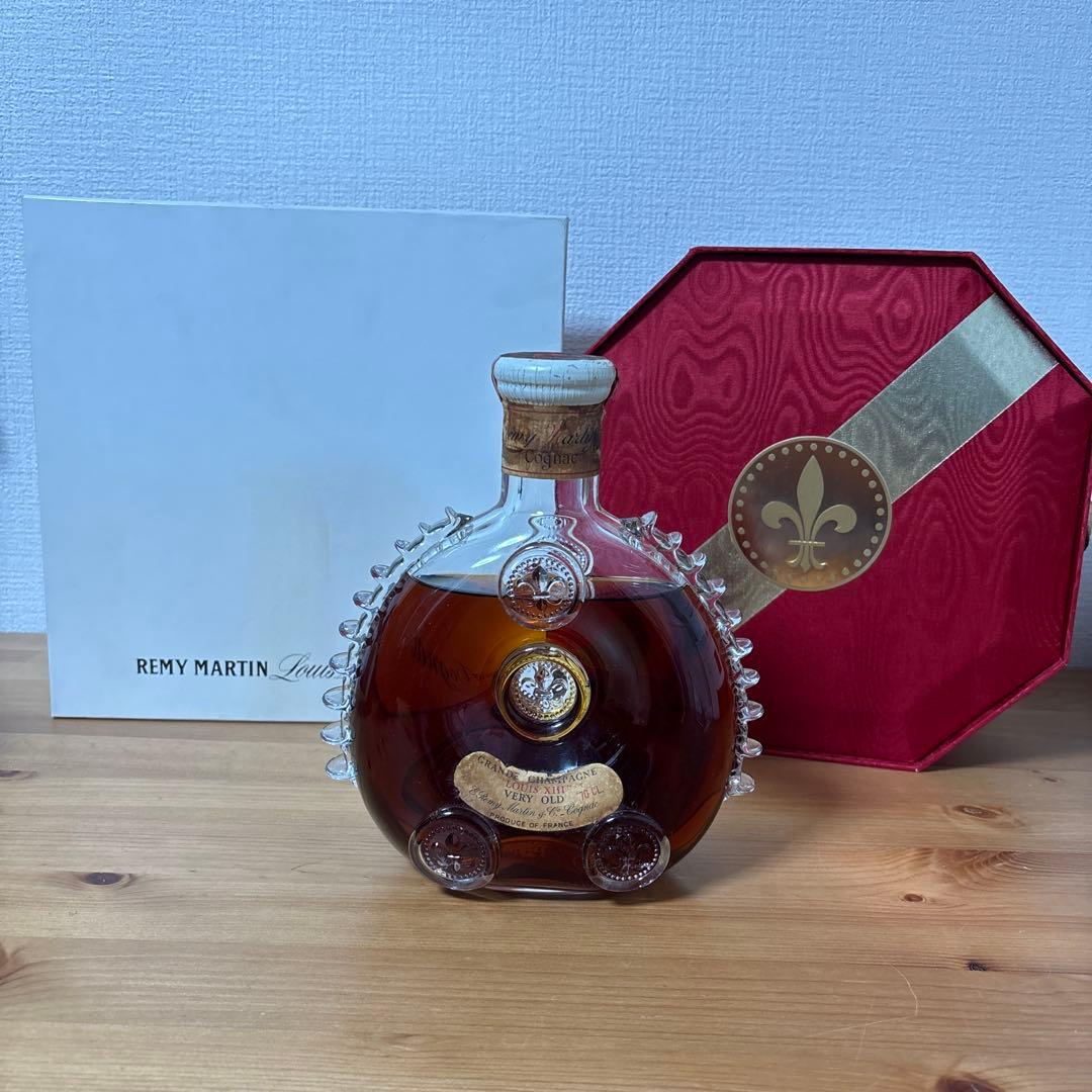 レミーマルタン ルイ13世 コニャック REMYバカラボトル 古酒　未開封【3】