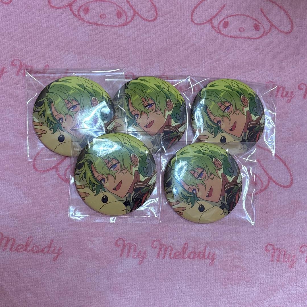 巴日和 缶バッジ ホワイトベア テーマ