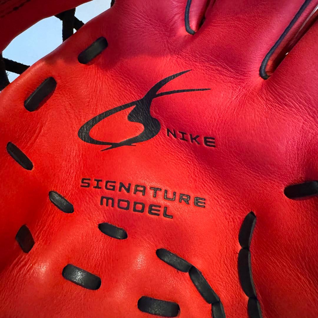 ナイキ　一般軟式グローブ 岩村明憲選手モデル　シグネチャーモデル