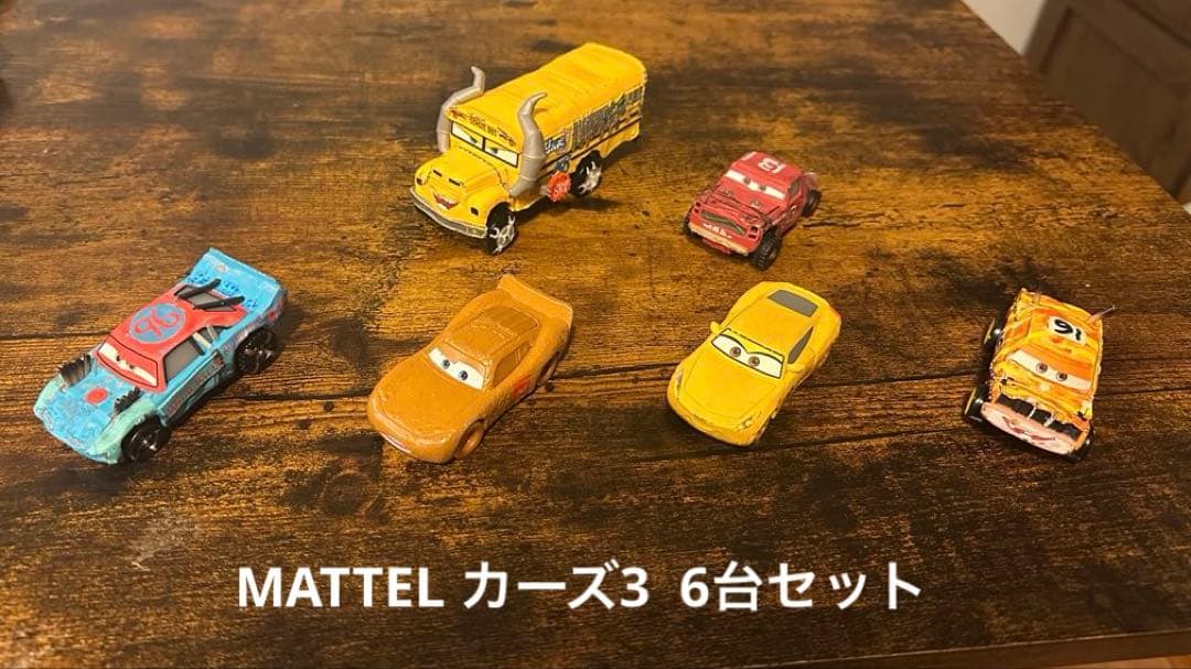 【マテル】　カーズ　ミニカー　 サンダーホロー　6台セット泥んこマックィーン他