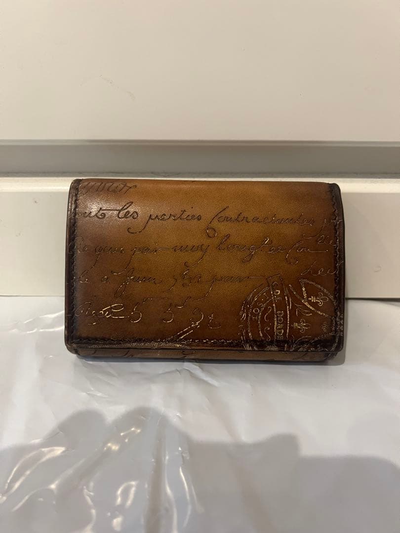 ベルルッティ 名刺入れ ゴールデンパティーヌ 美品