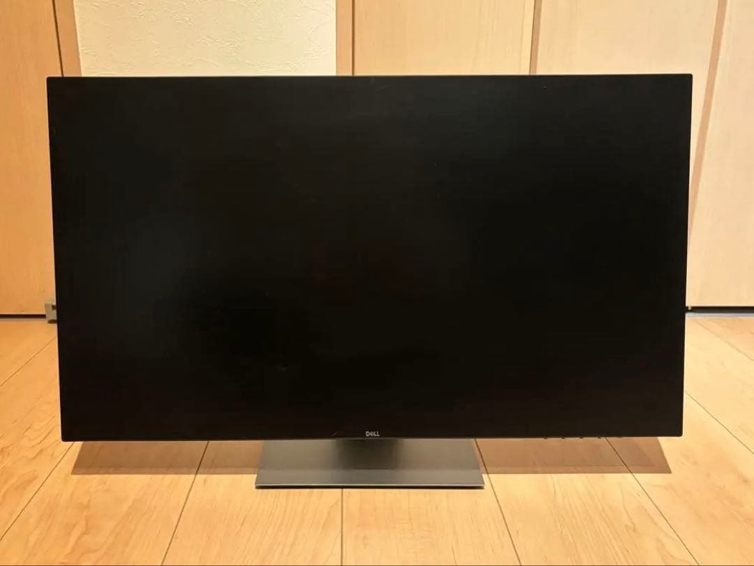 DELL U2719D デジタルハイエンド 27インチ モニター 001