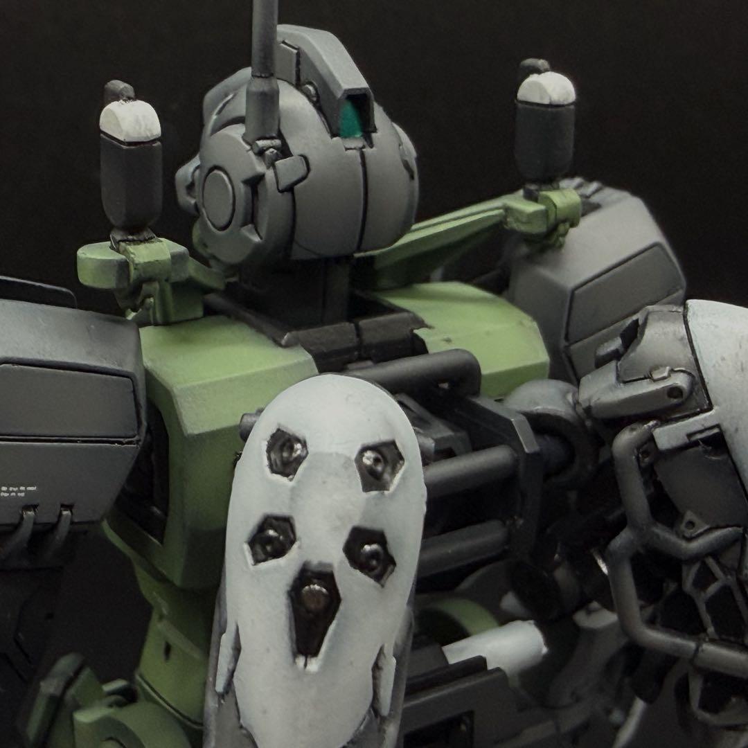HG1/144ゲルググ　量産型　全塗装　完成品　ガンダムジークアクス　ジム