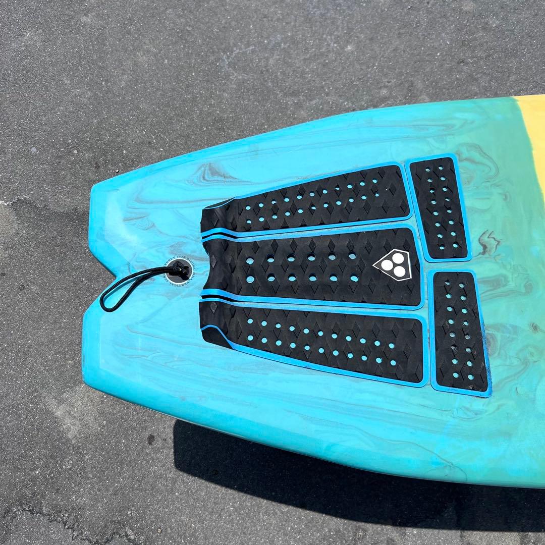 Three Weather FREELY ファンボード 5’10 5フィン 42