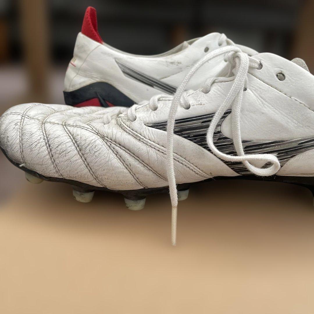 Mizuno Morelia NeoⅣサッカーシューズ ホワイト/レッド