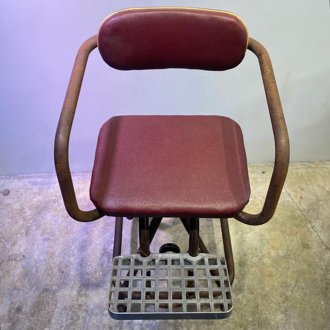 回転式ハイチェア カウンターチェア ディスプレイ 座面小さめ